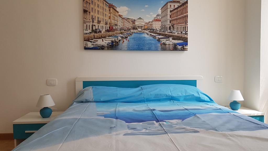 Trieste Center Rooms & Apartments - Fiori Di Trieste Extérieur photo